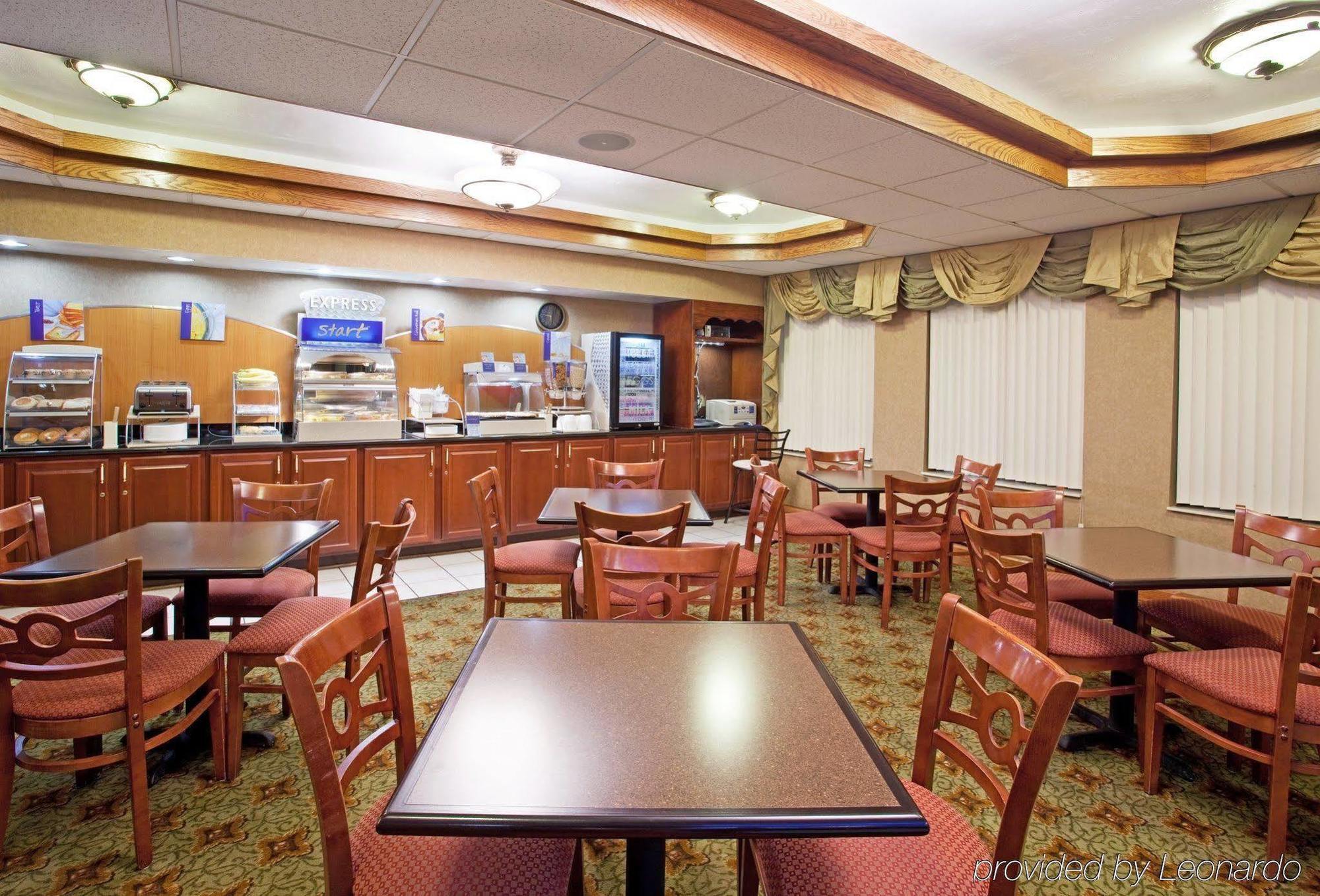Best Western St. Clairsville Inn & Suites Restaurante foto